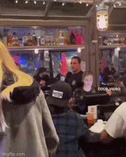 Забавные анимированные гифки для хорошего настроения