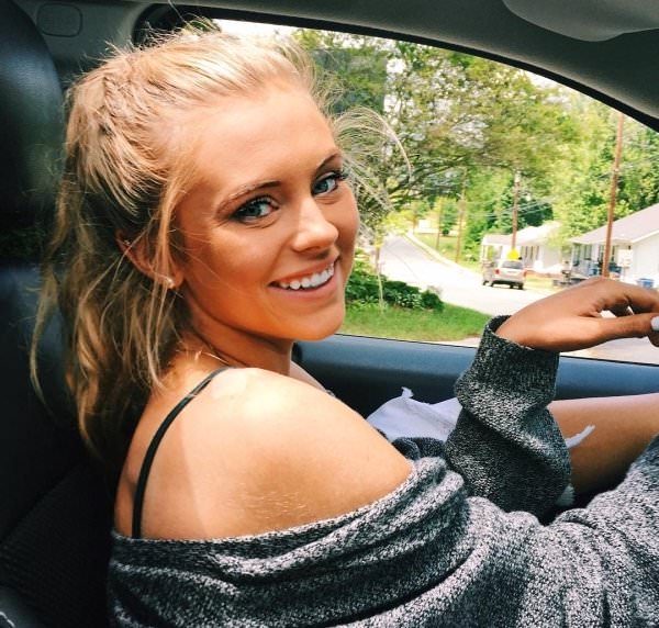 Ну какие же у них очаровательные улыбки!